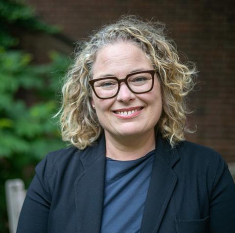 Sarah Betzer