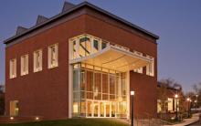 Former 5th Year Golnar Adili, Finalist for Jameel Prize